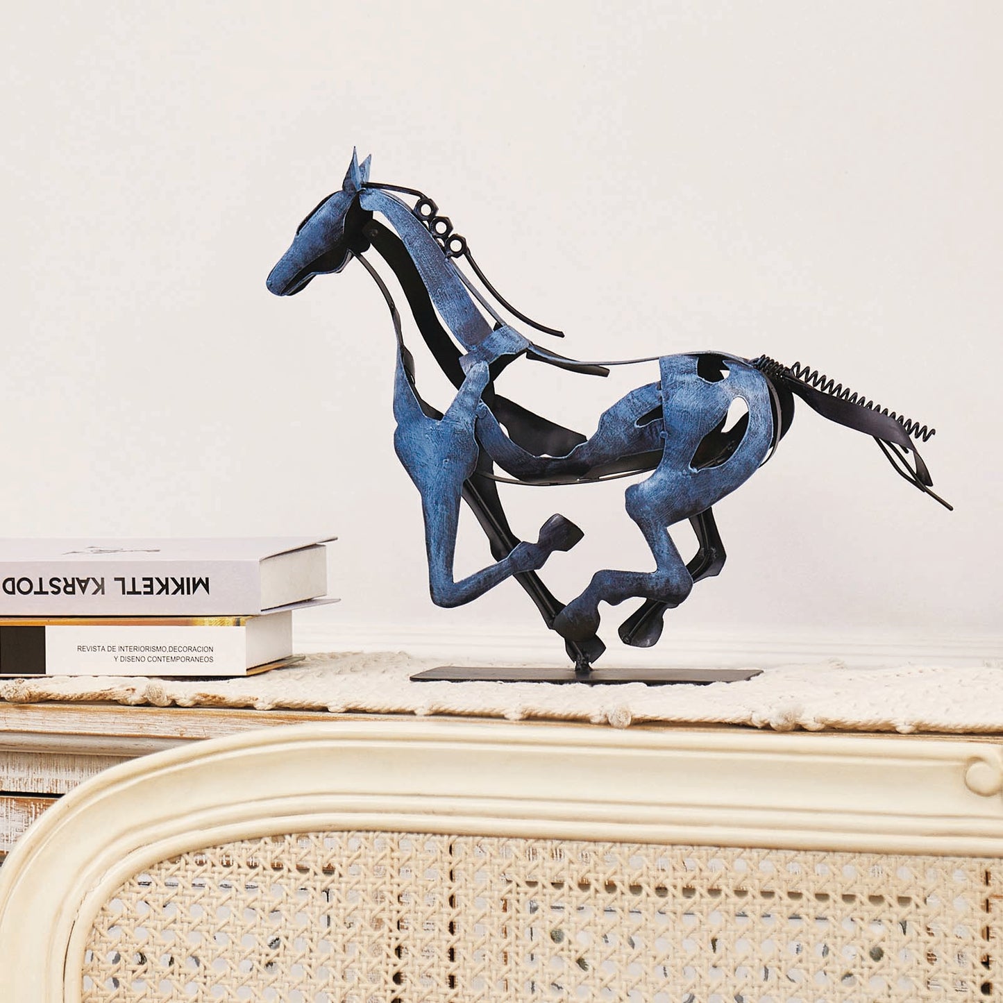 SunBlogs Art Metal Horse Statue & Sculpture Decor