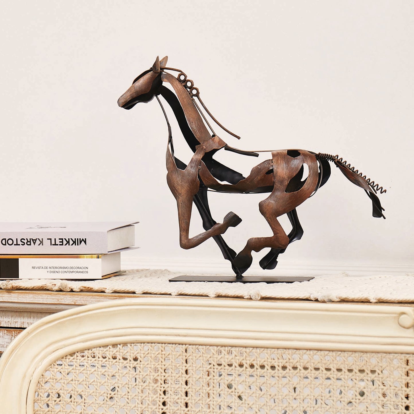 SunBlogs Art Metal Horse Statue & Sculpture Decor