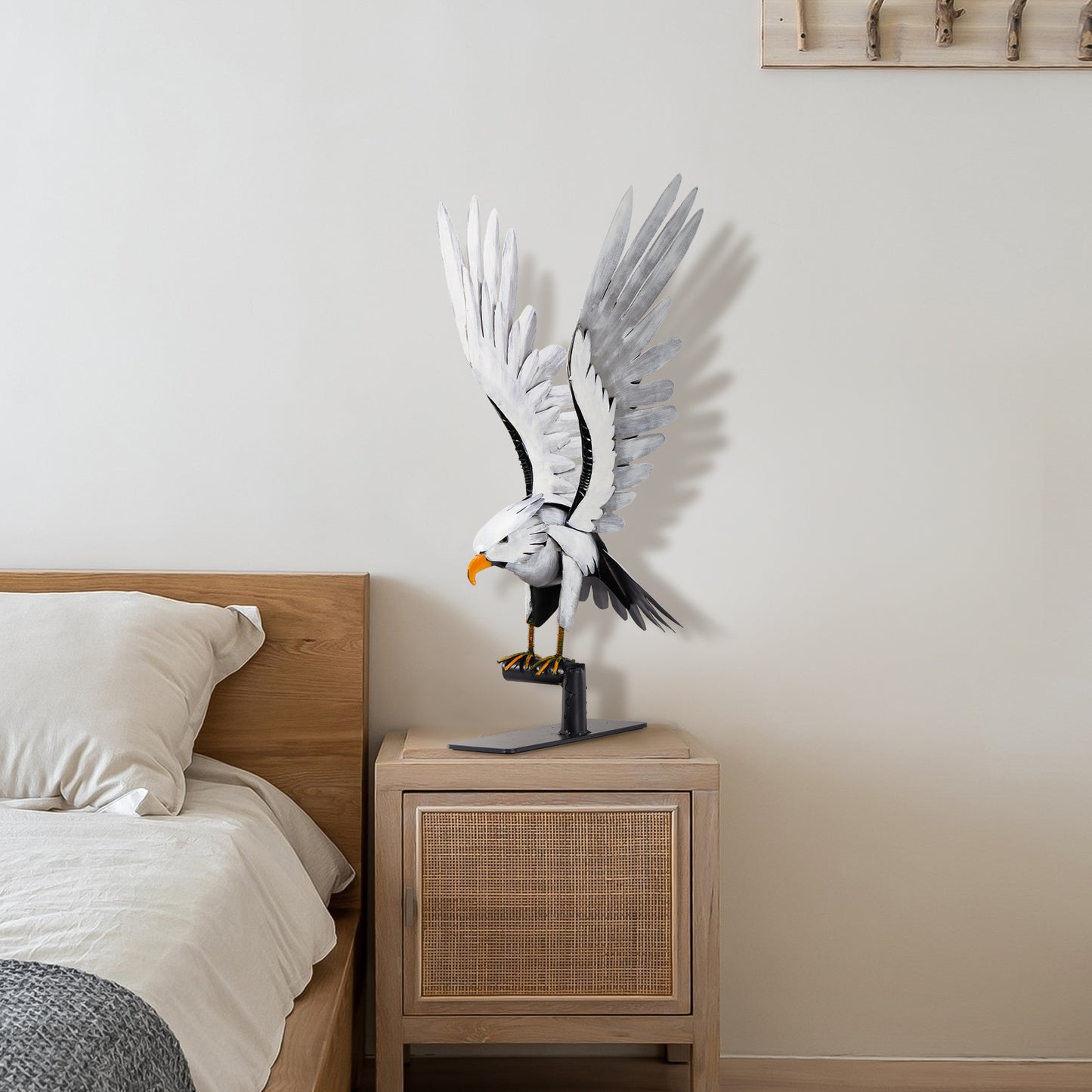 SunBlogs Art Metal Flying Eagle Statue & Sculpture Decor