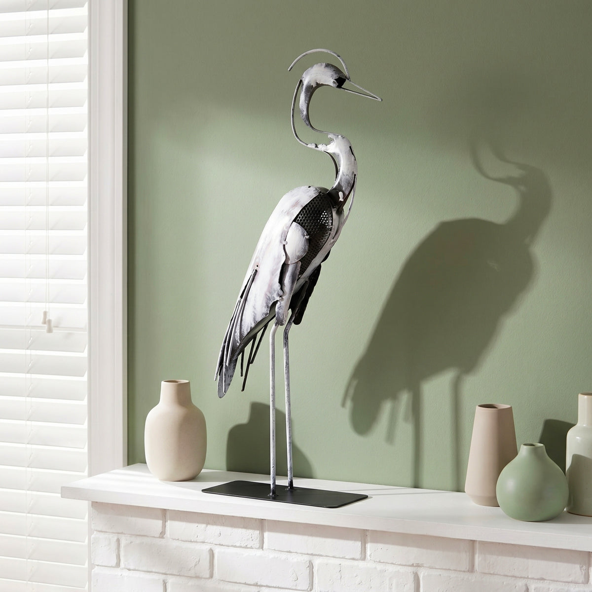 SunBlogs Art Handmade & Hand-painted Metal Heron Sculpture for Bird Lovers