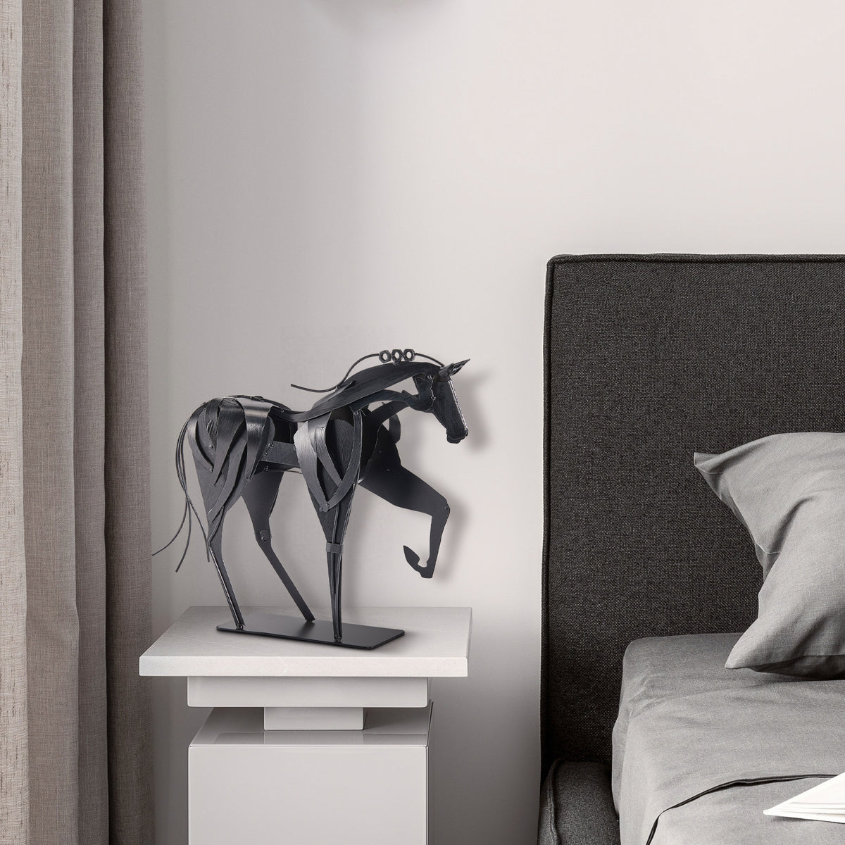 SunBlogs Art Handmade & Hand-painted Metal Horse Sculpture for Horse Lovers